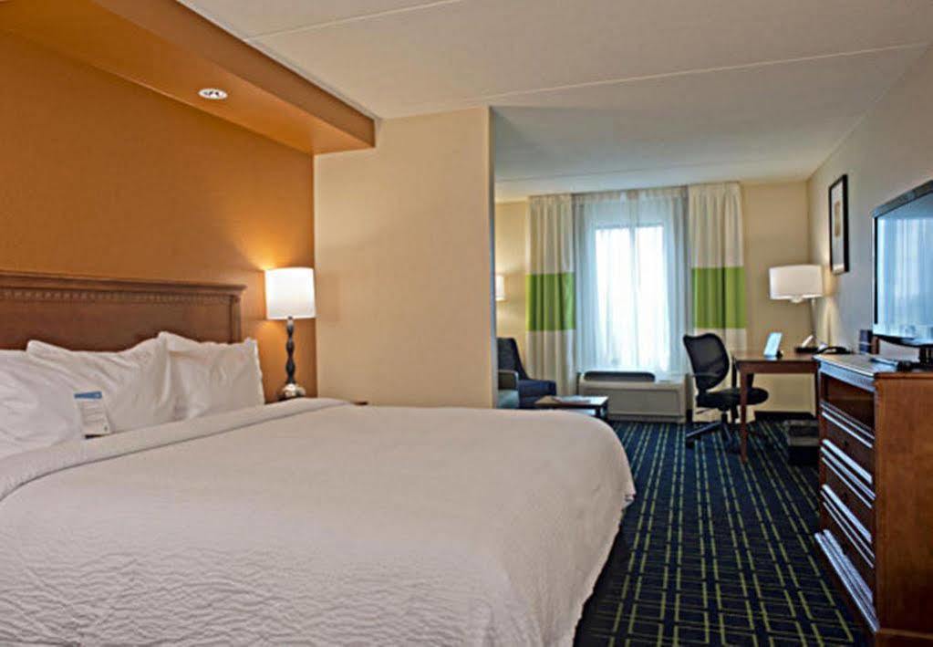 Fairfield Inn & Suites By Marriott Valdosta Exteriör bild